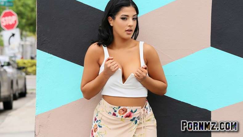 Mofos – Letting It Air Out