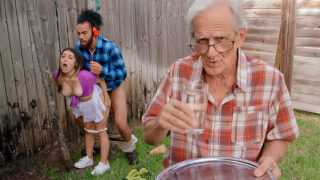 Realitykings Violet Gems Blowing Leaves Sucking Dick Pornmz