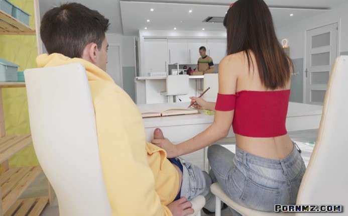 SneakySex – Ohana Petite Fuck Me I Hate Studying