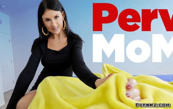 PervMom – Sienna Rae How To Handle A Boner