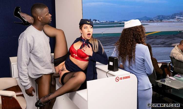 BrazzersExxtra – Aleksa Mink Melissa Stratton Airport Lounge Lizards Get Lucky Part 1